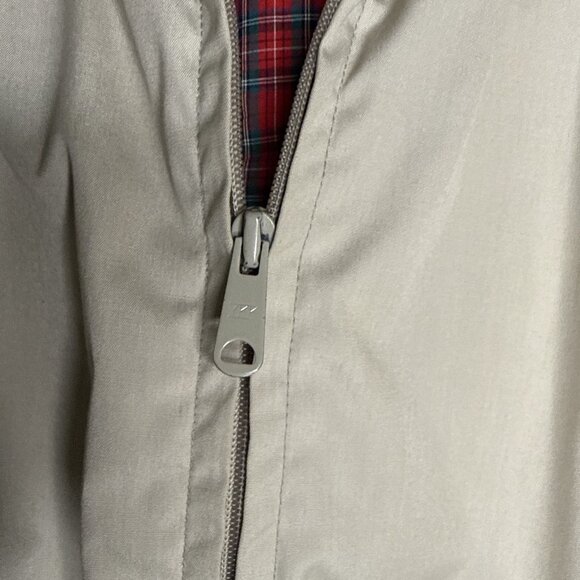 Vintage L.L. Bean Windbreaker Jacket Mens Size 42 Cream Zip Pockets - Picture 4 of 16